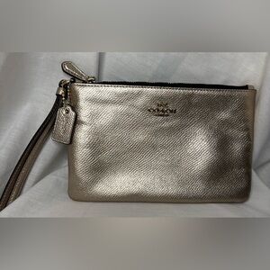 Coach Shimmering Gold Metallic Leather Large Wristlet- EUC